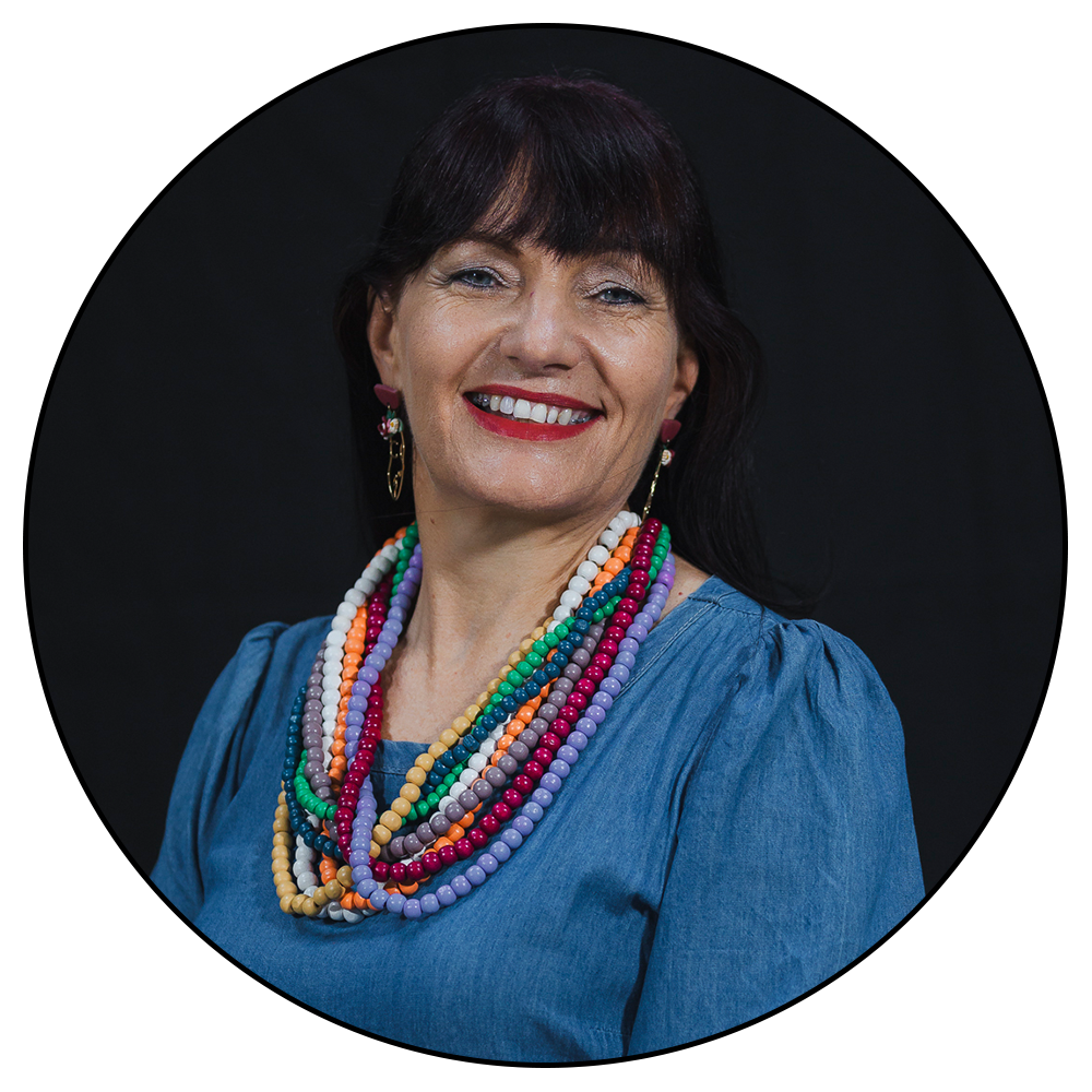 YOLANDE REYNHART